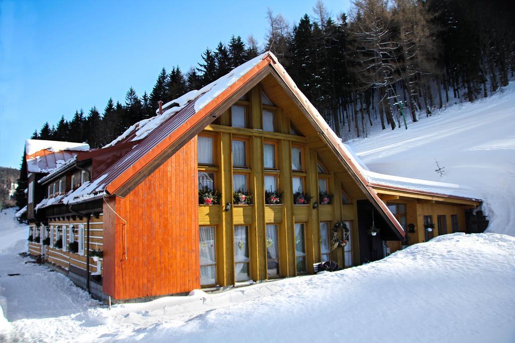 Penzion U Veselych Pec pod Sněžkou Extérieur photo